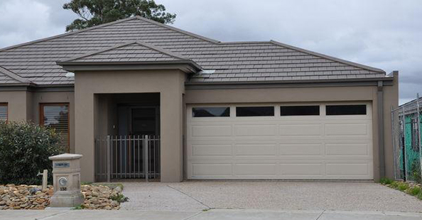 Puertas seccionales con ventanas Puertas seccionales con ventanas